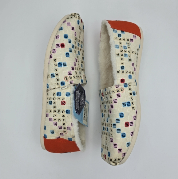 NWT TOMS Scrabble Gameboard Print Faux Fur Lined Alpargata Slip-ons, Women's 12 - Picture 7 of 16